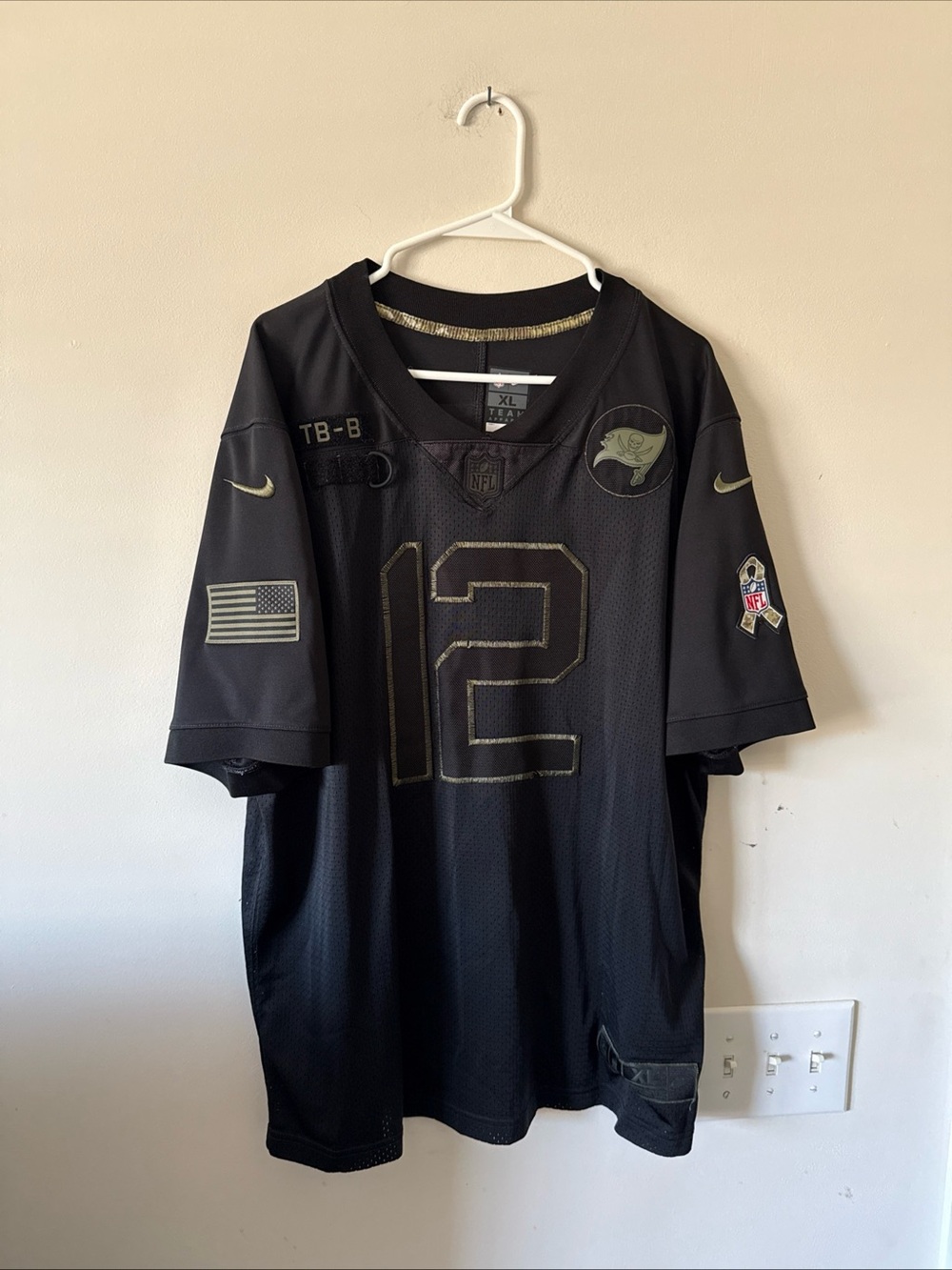 Men's Nike Tom Brady #12 TB Buccaneers Salute To Service Lmtd Jersey Sz XL RARE